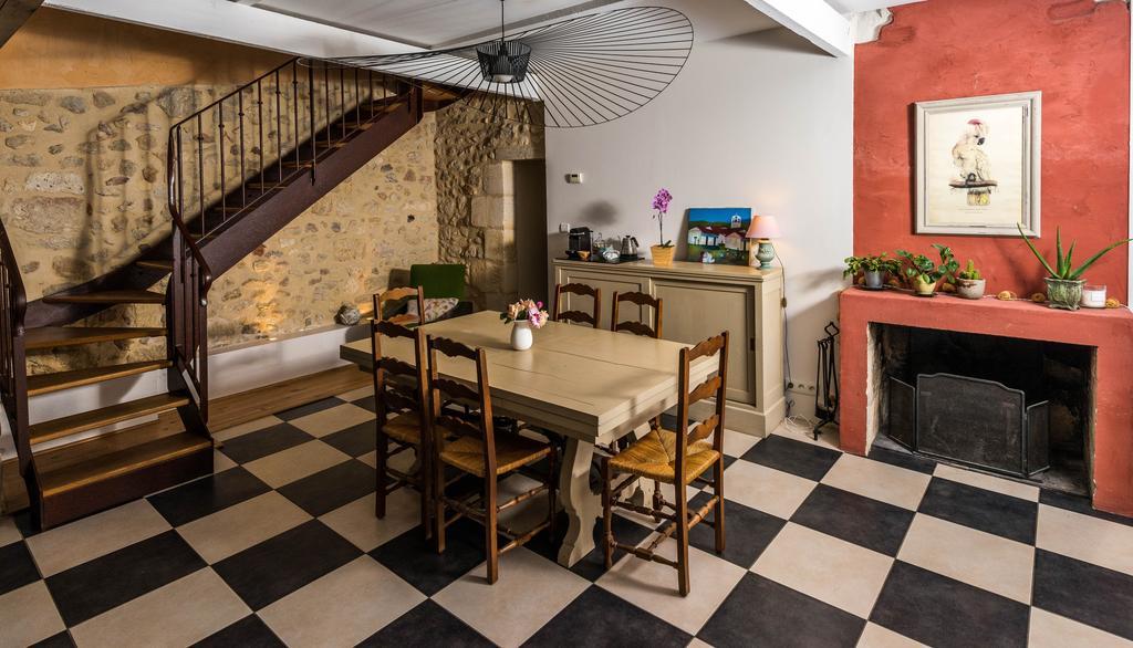 Rions Chambres D'Hotes Le Relais Des Remparts מראה חיצוני תמונה